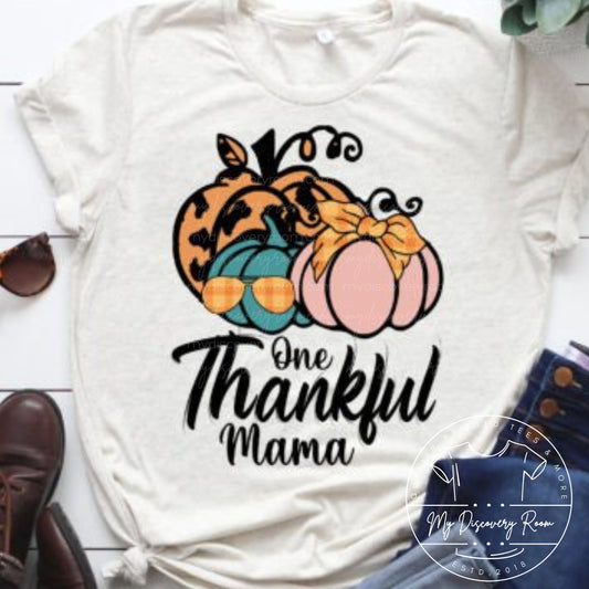 One Thankful Mama Graphic Tee