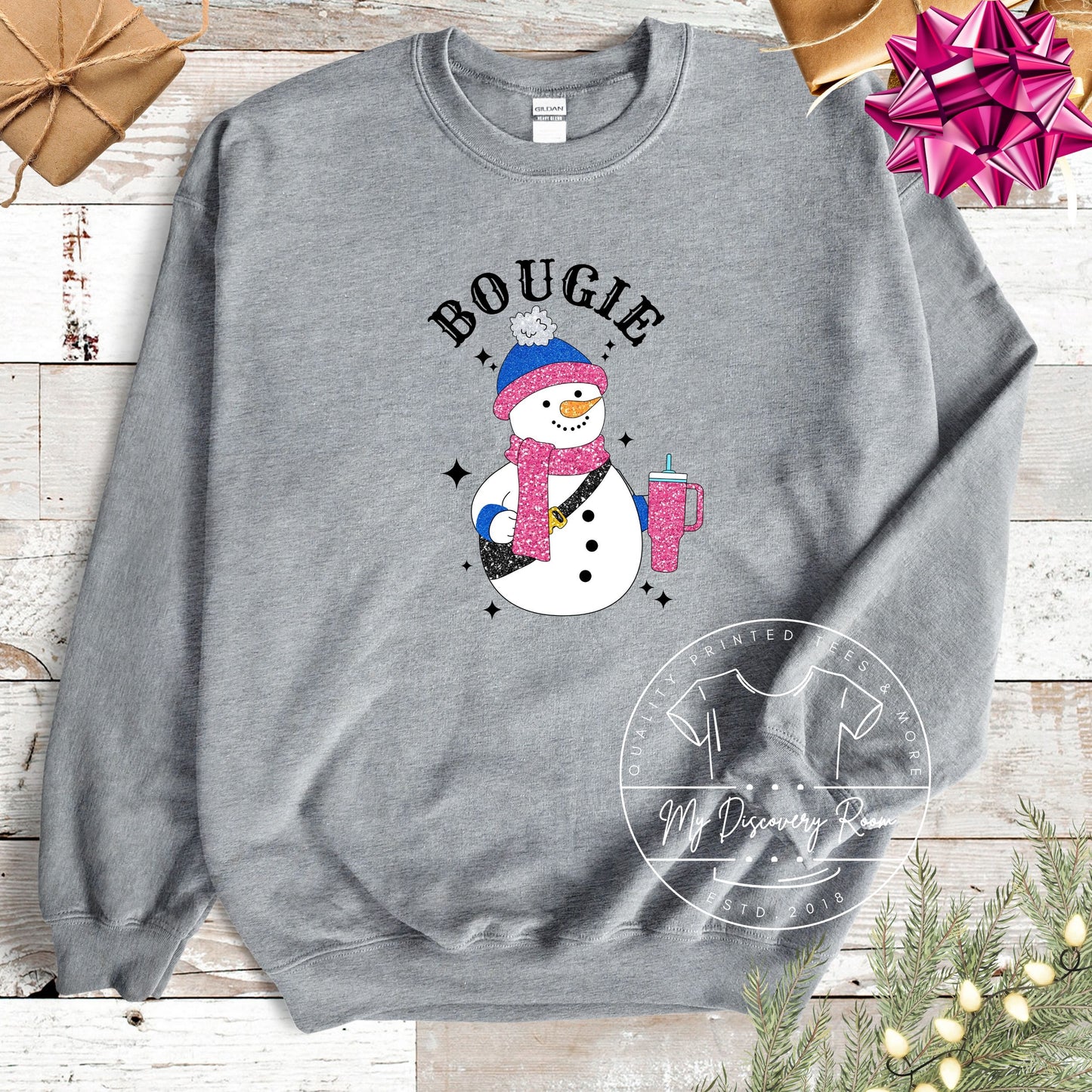 Bougie snowman graphic tee