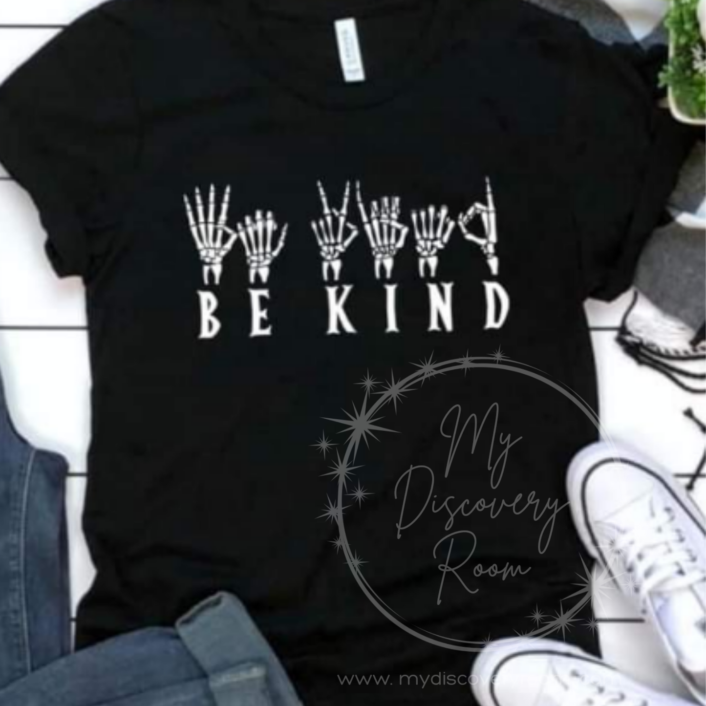 Be Kind - Sign Language Skeleton Hands Graphic Tee